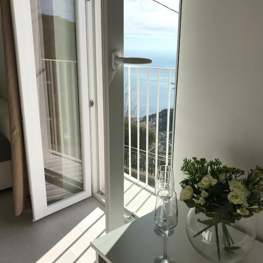 Giorgiada Luxury Apartment Castelmola Ngoại thất bức ảnh
